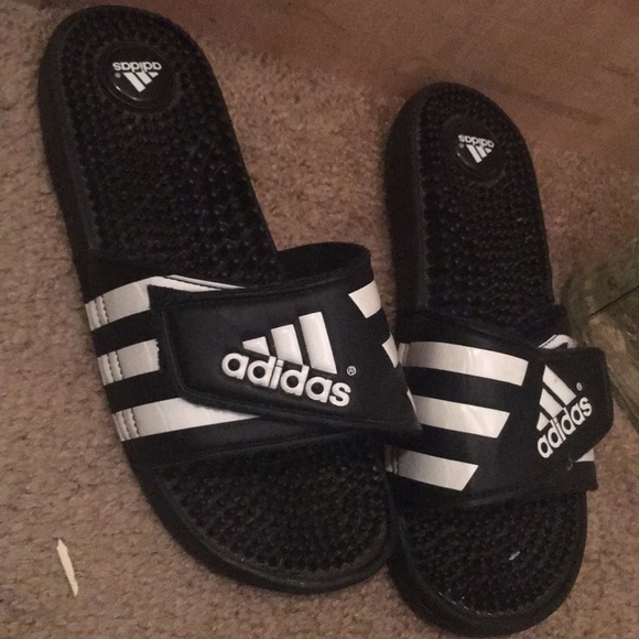Adidas - Picture 2 of 3
